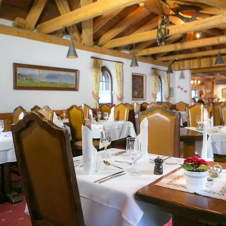 Hotel Alpen 4*