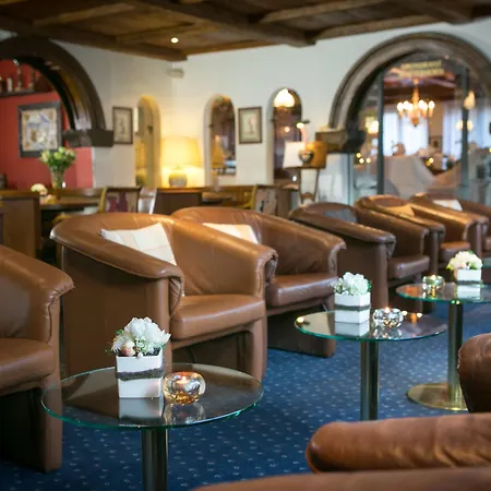 Hotel Alpen 4*