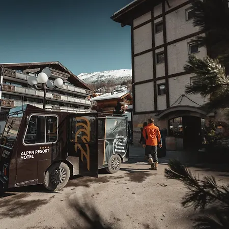 Hotel Alpen - & Dining 4*