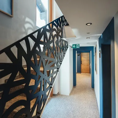 Alpen & 4* ツェルマット