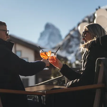 Alpen - & Dining 4* Zermatt