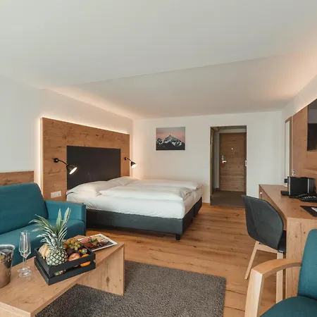 Hotel Alpen 4*