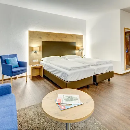 Alpen - & Dining 4*
