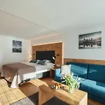 Otel Alpen & 4*