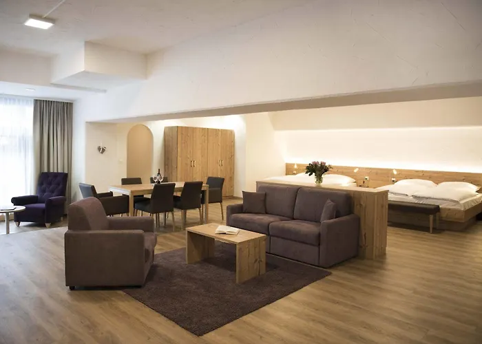 Alpen & فندق زيرمات